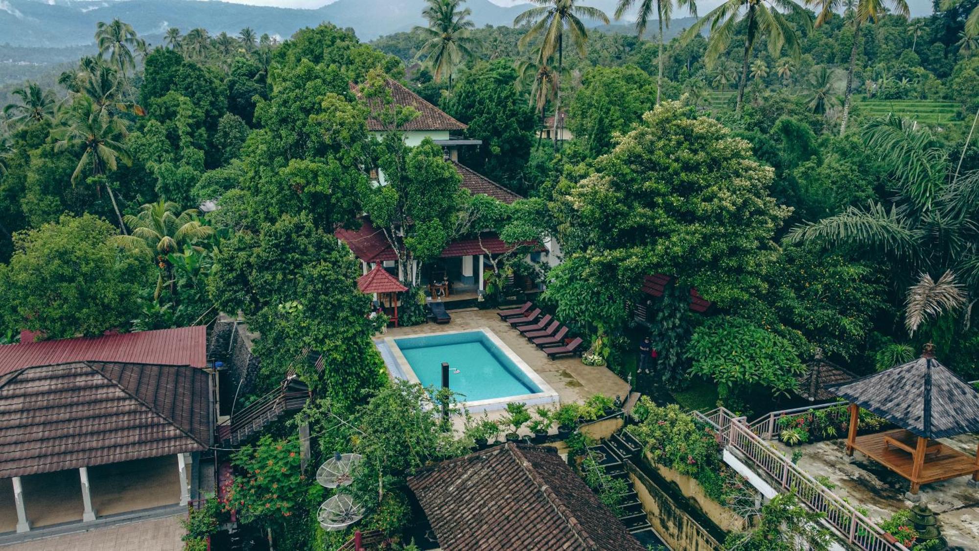 Villa Ipsa Munduk  Luaran gambar